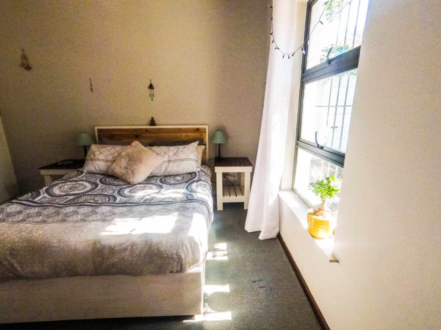 To Let 4 Bedroom Property for Rent in Rondebosch Park Estate Western Cape